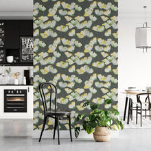 Lade das Bild in den Galerie-Viewer, Ginkgo | Made-to-Measure Wallpaper - golddev1

